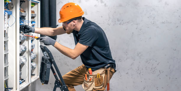 Best Commercial Electrician Services  in Hurlburt Field, FL